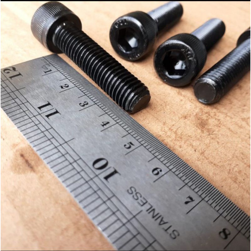 BAUT L BAJA M10 X 40 / BAUT L M10 X 40 / BAUT L M10X40 BAJA HITAM / BAUT M10 / BAUT 17 KUNCI L8 / L 