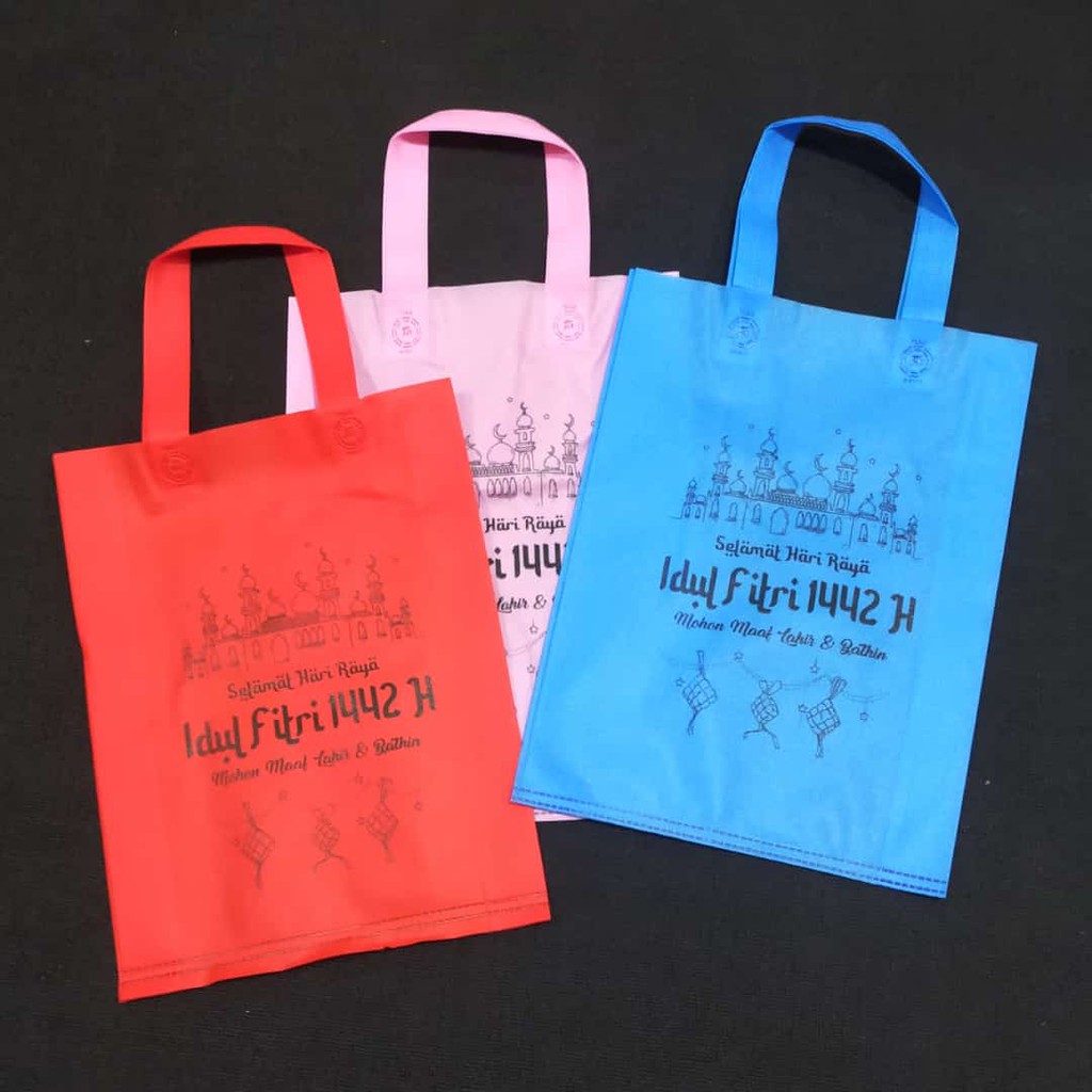 

Promo Spesial Idul Fitri 200 Pcs Souvenir Tas Press Spunbond Besar Free Sablon + Kemas Tile