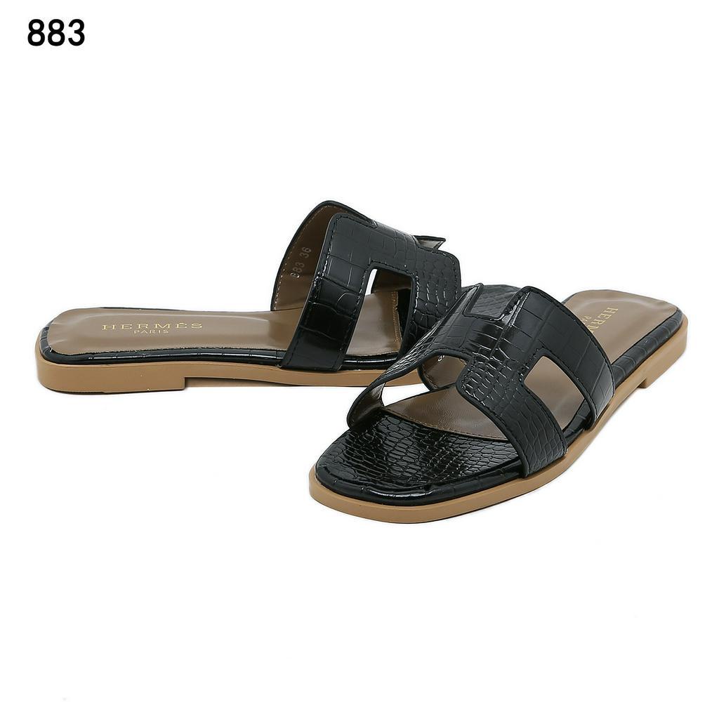 883 Croco Sandal