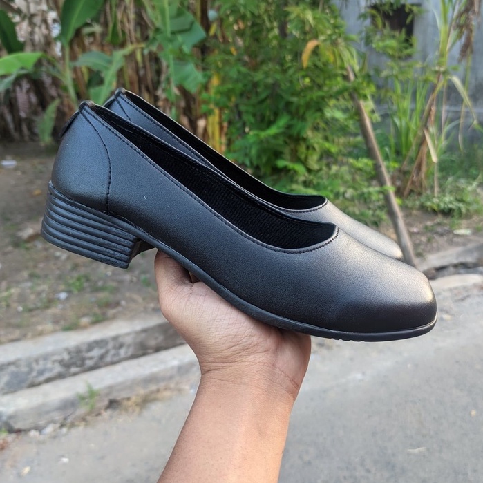 Sepatu Pantofel HITAM POLOS Size 37-41 Hak 3cm Sepatu Kerja Kantor Ngajar Sekolah Perempuan Sepatu Paskib Hitam Fantovel Sepatu Hitam Guru Wanita