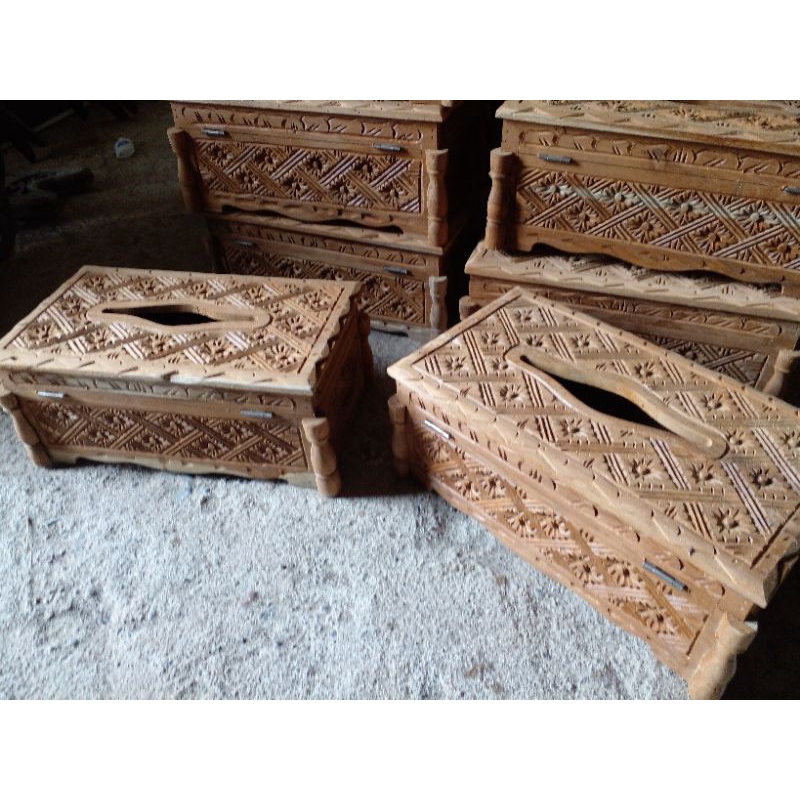tempat tisu ukir dari kayu jati asli