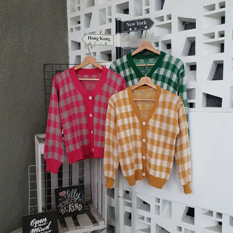 Vallina Plaid Knit Cardigan | Outer Rajut Kotak Kardigan Muslim Wanita Korean Style/BEST SELLER CARDIGAN KOTAK/RAJUT CATUR/CARDI KEKINIAN/KOTAK CARDIE RAJUT Outerwear Cardigan Rajut Helen Premium OOTD Remaja/AZARA SQUARE CARDI / Korean square cardy/ Outer