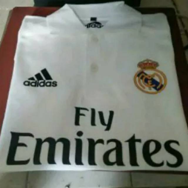 Polo Shirt Kaos Kerah Baju Real Madrid