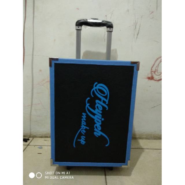 Beautycase Atau Koper Make Up 4 Lampu Blue Black