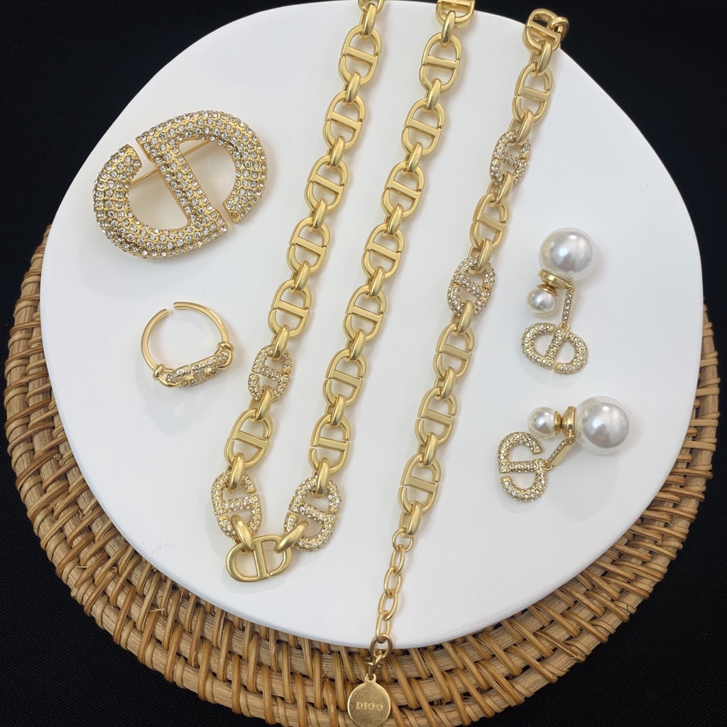 Kalung Dior Gelang Anting Brooches