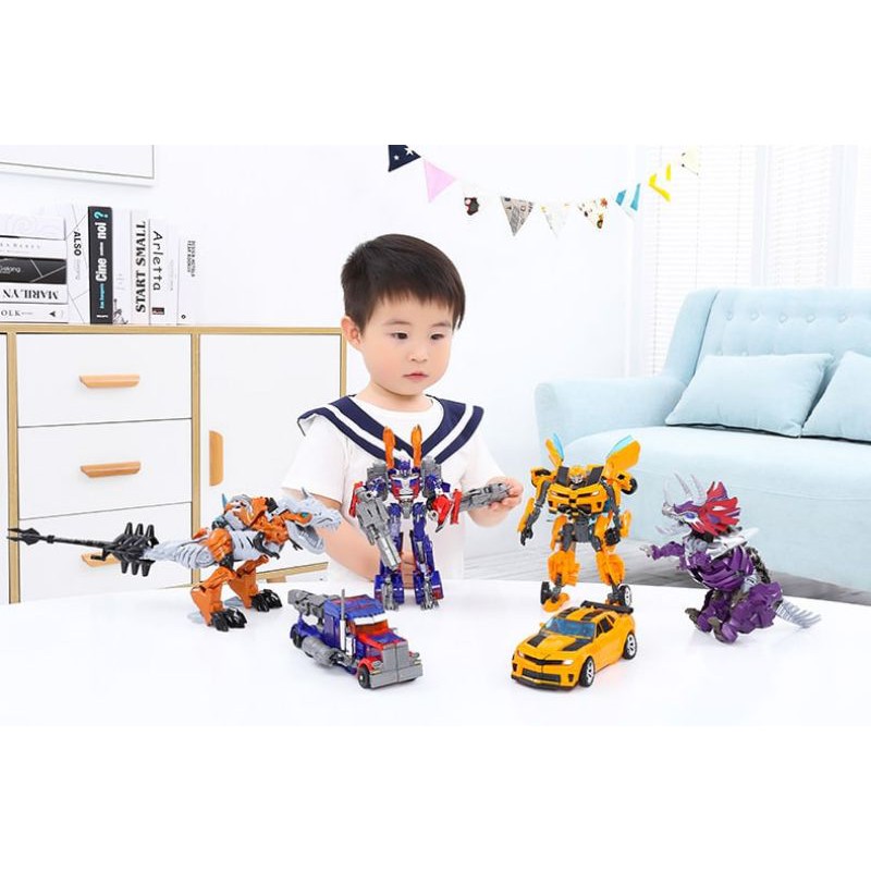 mainan robot transformers optimus prime / bumblebee