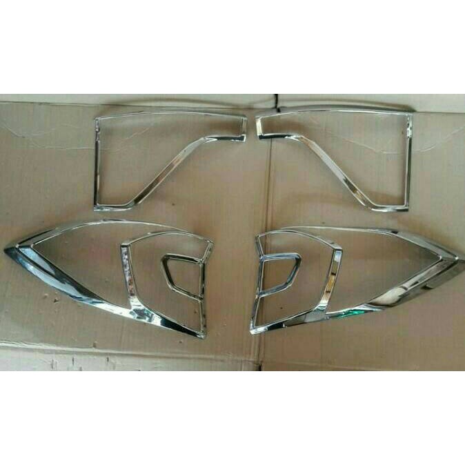 garnish/list belakang honda brv