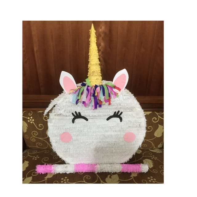 

Pinata unicorn