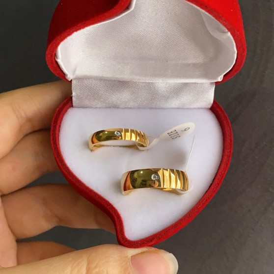 [ BARU ] Cincin Couple Emas / Biru Titanium Couple Ring Tunangan / Nikah / Pasangan / Kawin C074