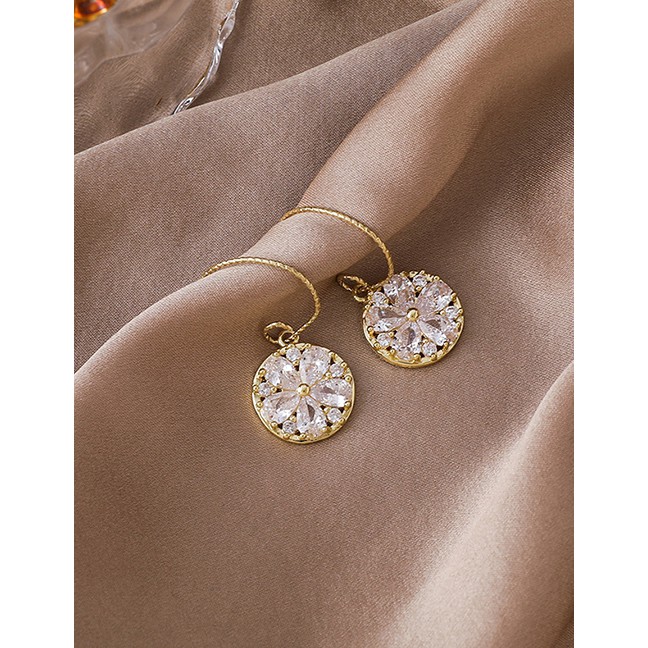 LRC Anting Tusuk Fashion White Zircon Disc Flower P75272