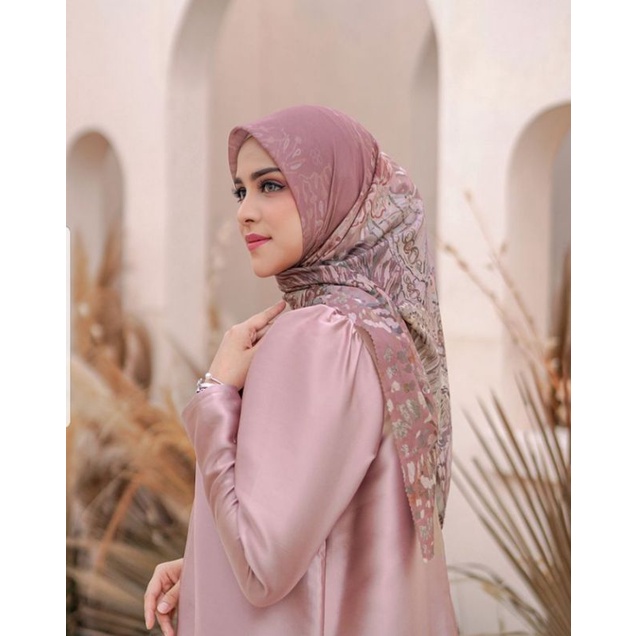 Buttonscarves farsha old rose preloved