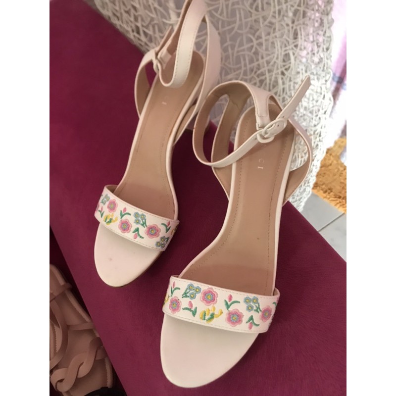 Heels vnc ORI preloved bekas murah size 40