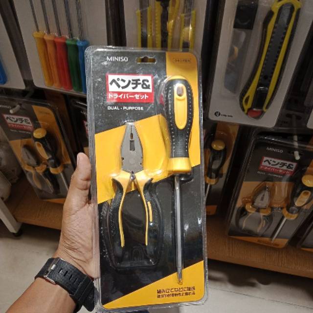 Obeng dan tang miniso