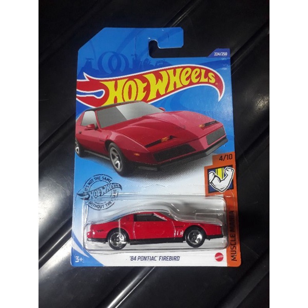 hotwheels 84 PONTIAC FIREBIRD merah HW MUSCLE MANIA