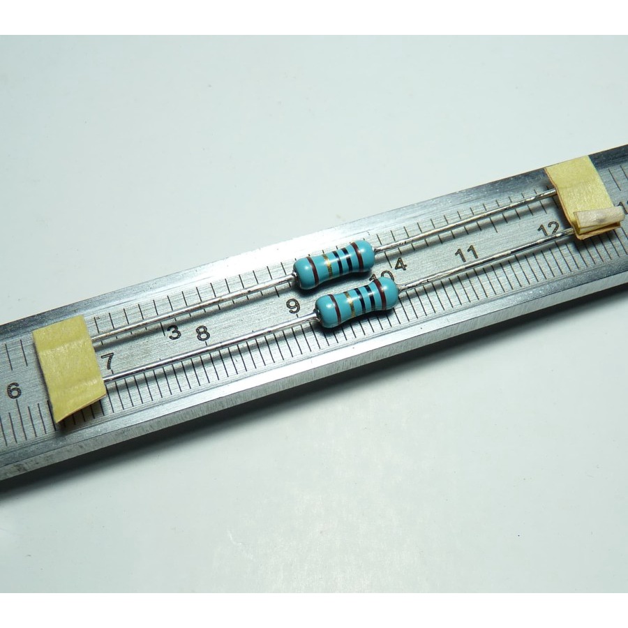 10pcs Resistor 0,25Watt - 1R  1 2R2 4R7 5R6 5,6 8,2 10 12 15 18 22 27 33 47 56 270 510 Ohm 0,25W 1/4