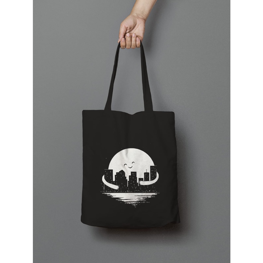 TOTEBAG Terbaru KANVAS Pria Dan Wanita TAS TOTE BAG Bisa Dipakai Sekolah - Jordan Dan Hug City