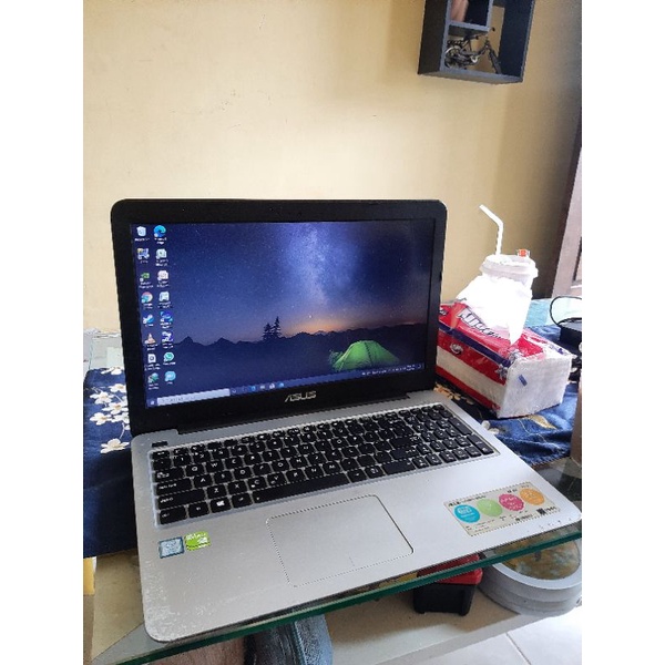 Laptop Asus A556UQ