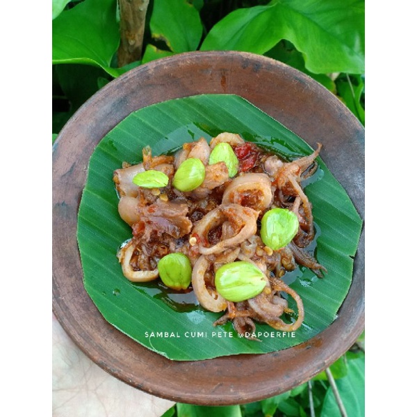

Sambal cumi pete