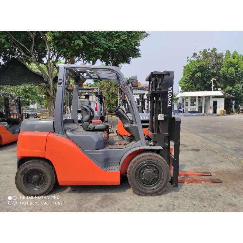 Harga Forklift Diesel 3.5 Ton I Toyota 8FD35N-V30 - Baru & Bekas Win-Equipment