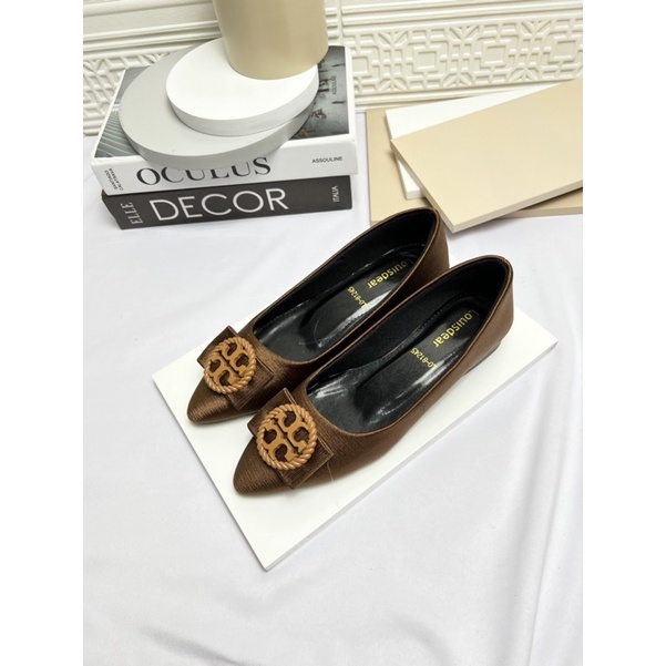 sepatu flat shoes wanita terbaru kekinian pesta LOUISDEAR sepatu flat heel 2 cm bahan satin B55