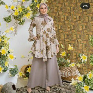 Hamra Tunik by Heaven lights