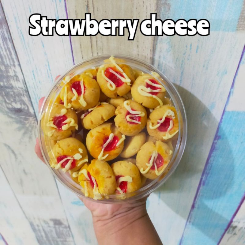 

kue kering strawberry cheese