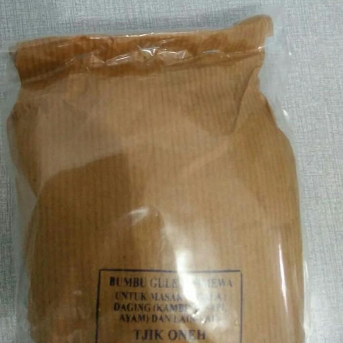 

Bumbu Gule Istimewa Tjik Oneh 1/4 kg