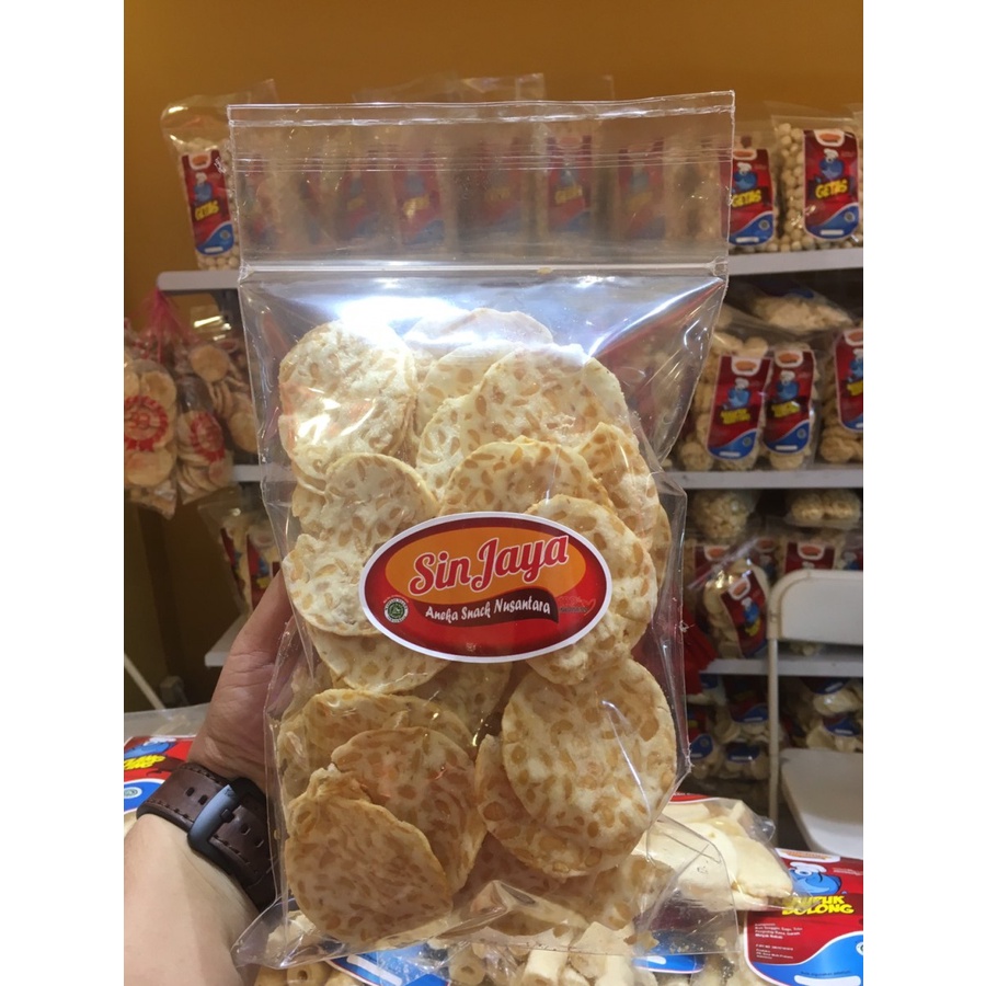 

Keripik Tempe Panggang Sinjaya GURIH