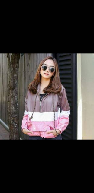 JAKET CEWEK TERLARIS BRIO JACKET