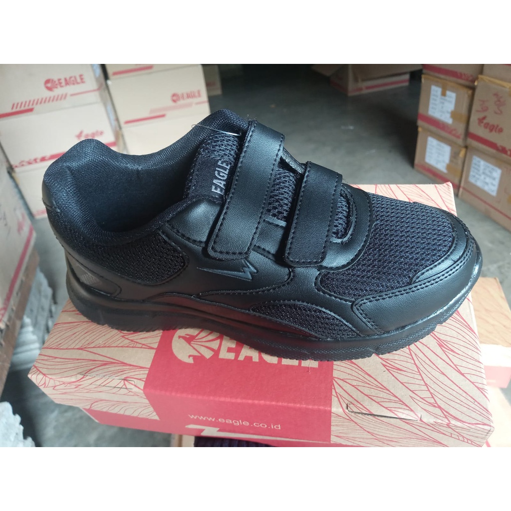 Sepatu Sekolah EAGLE MONZA JR (32-36)