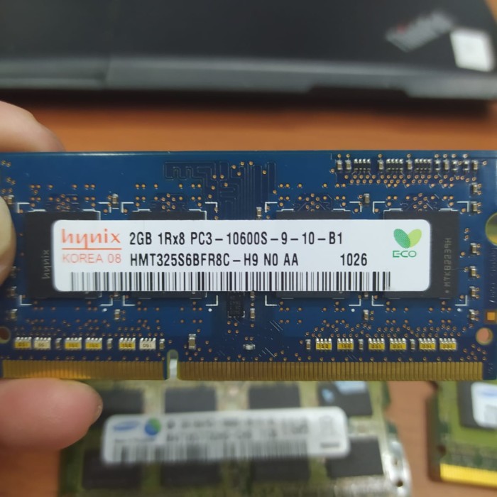 MEMORY RAM SODIMM  LAPTOP DDR3 2GB PC3-10600S KHUSUS BUAT LAPTOP LKE NEW MURAH MERIAH