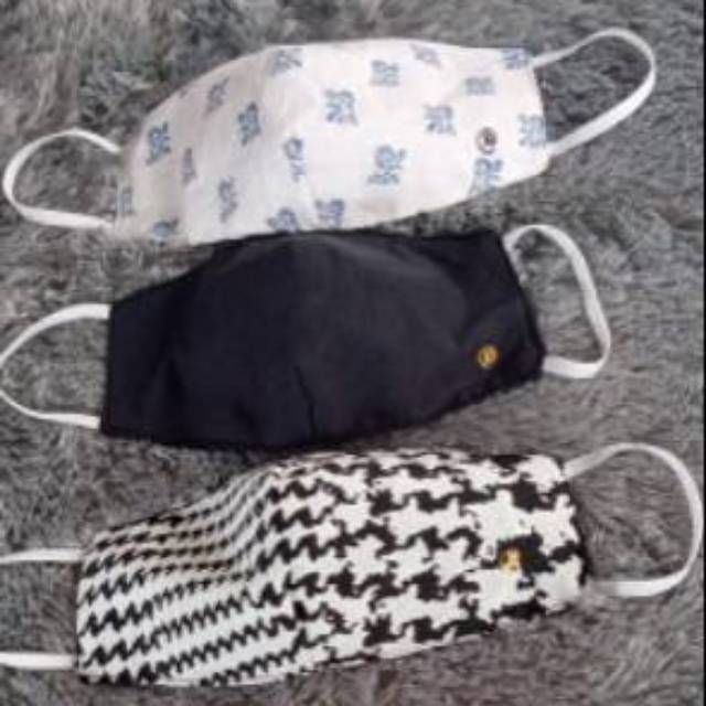 Masker Kain 3 Ply 3 Lapis Murah Ada Karet Tambahan Untuk Yang Berhijab Shopee Indonesia