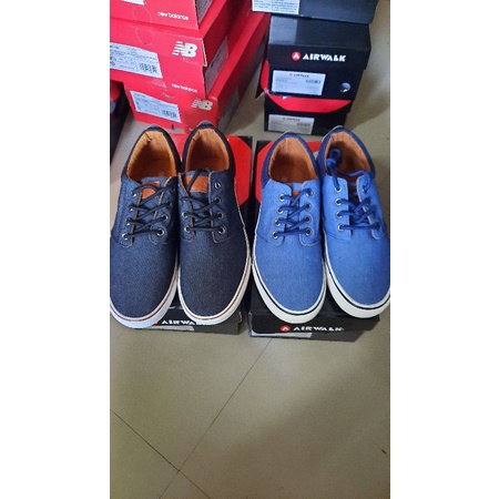 sepatu airwalk Kurt hitam dan navy