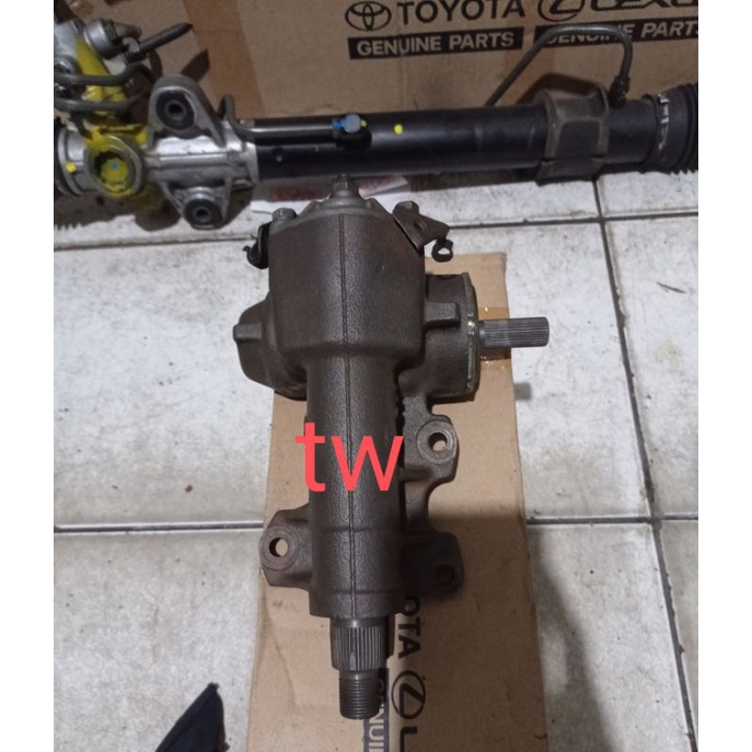 worm steer/gearbox stir corolla ke30 thn75, 76,77,78,79