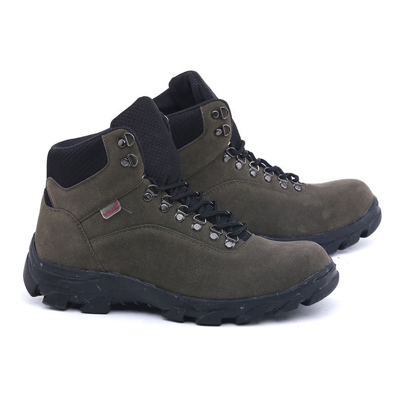 sepatu boots pria klasik gunung hikking boot army sude kulit BM02