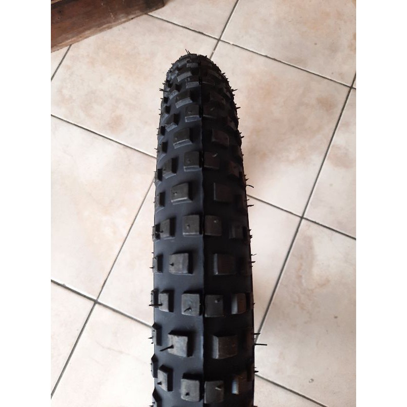 Ban luar sepeda ukuran 20 x 2.125