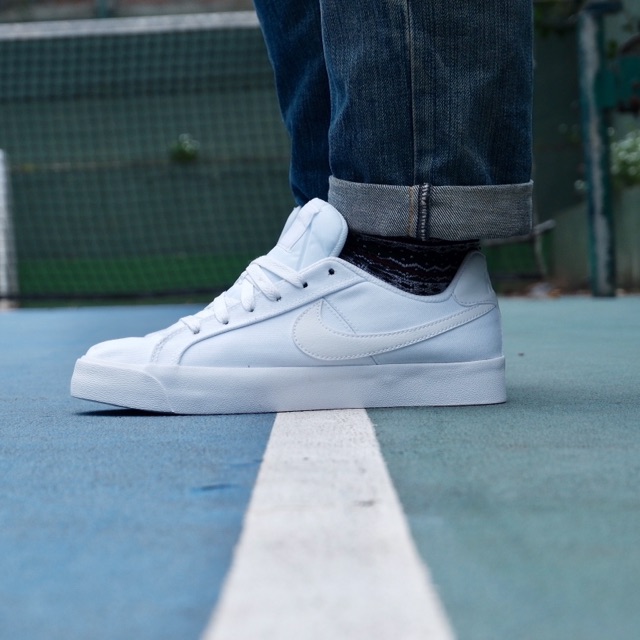 NIKE COURT ROYALE WHITE LEATHER PACK