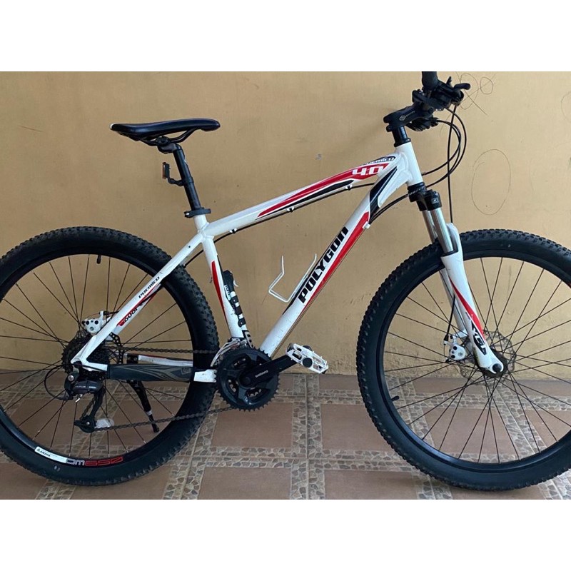 sepeda polygon premier 4.0