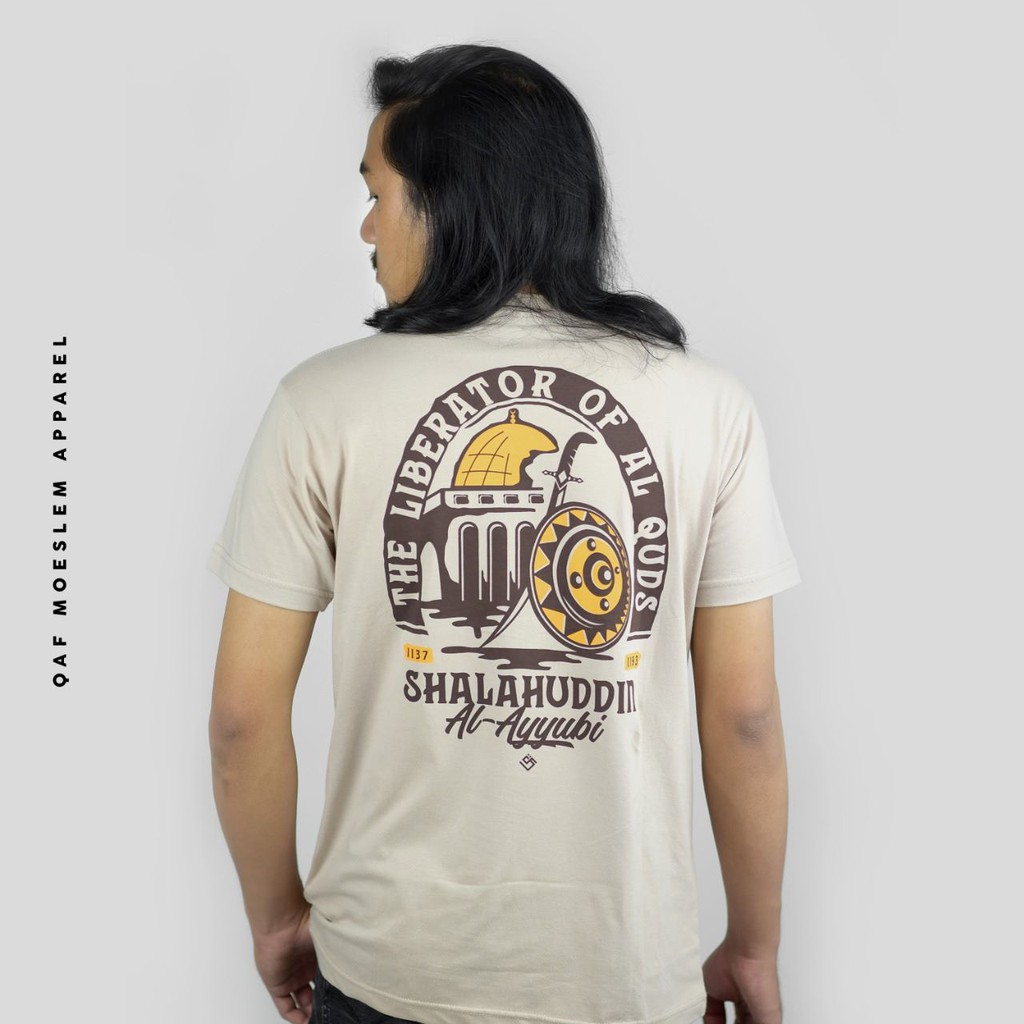 Kaos Muslim Pria Unik : Qaf Apparel Original Sejarah Islam  Ukuran M,L,XL,XXL - Shalahuddin Al Ayubi
