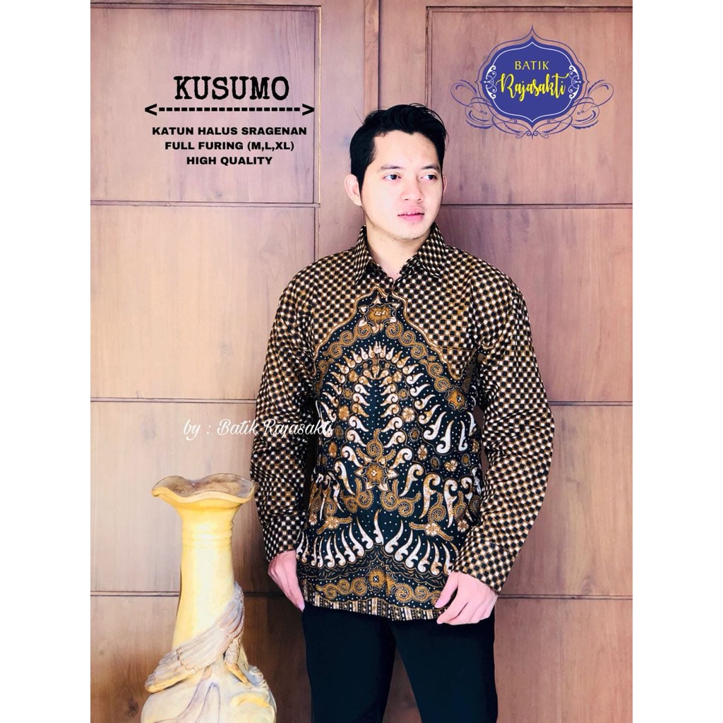 KUSUMA RAJASAKTI KEMEJA BATIK SOLO PRIA LENGAN PANJANG LAPIS FURING ATASAN BATIK PREMIUM MODERN KATUN HALUS BAHUWIRYA  BANAMITRA BANAMITRA PUTIH BANGSAWAN BAYU PUTRA BERLIAN BIRU BHARATAYUDA BIMASENA BIRENDRA BIRU INDAH BRAHMAKERTA BRAHMAKERTA MERAH