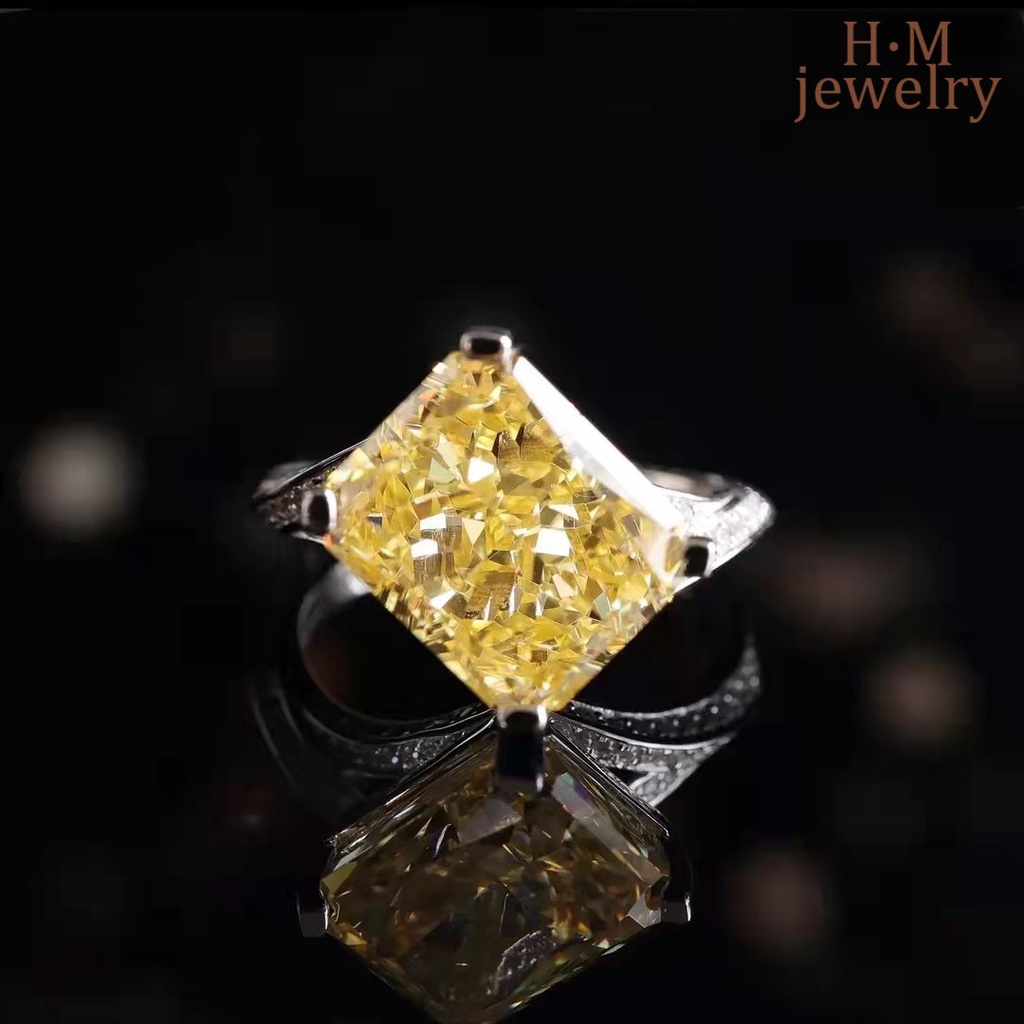 Cincin Berlian Imitasi Warna Kuning Untuk Wanita