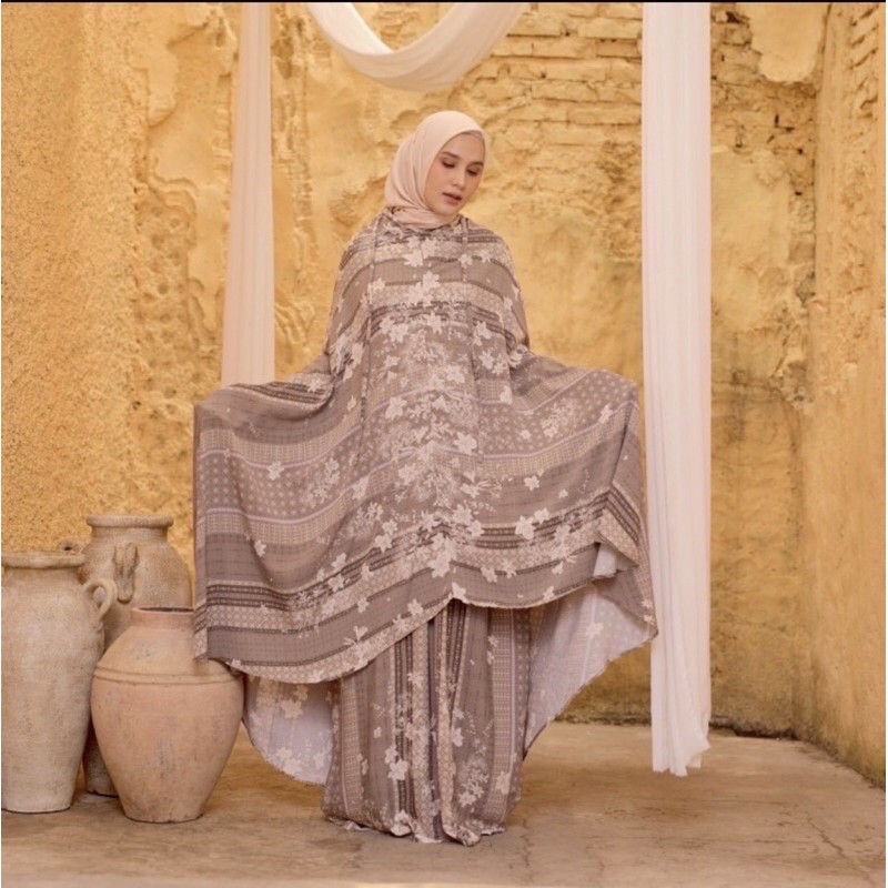 Diario X Dwihanda Hajijah Prayer Set