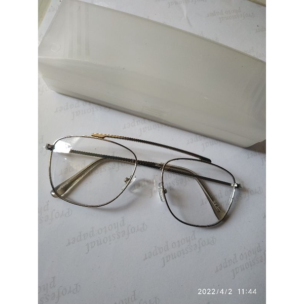 kacamata retro pria wanita gaya lensa bening normal