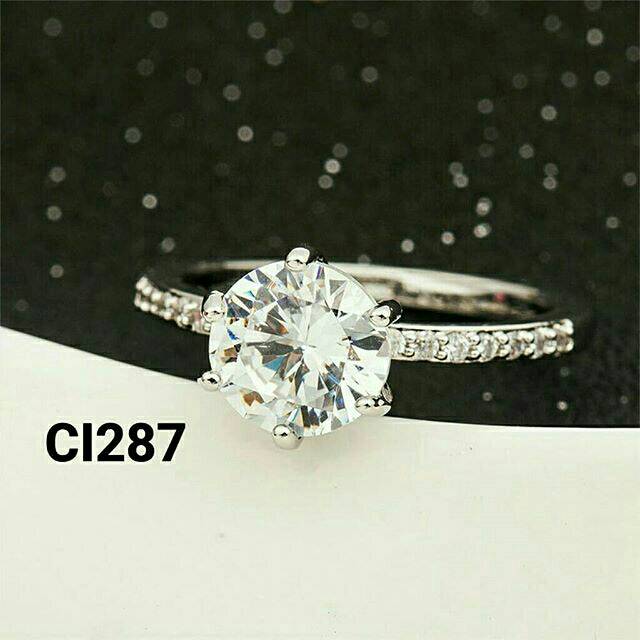 Cincin lapis emas 18k hias cubic zirconia berkilau CI287