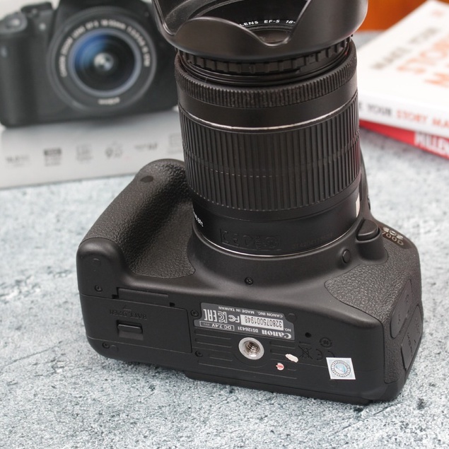Canon 700D Lensa STM - Kamera DSLR Layar Sentuh - Setara DSLR 650D 750D M100-7