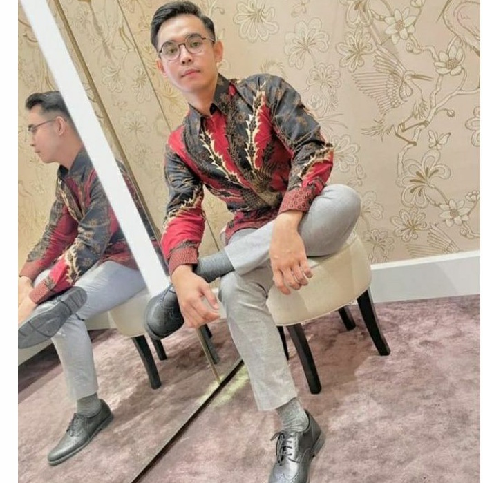 Baju Batik Pria Wiraguna Soloan Mahal Lengan Panjang pendek Batik Jumbo Slimfit M L XL XXL