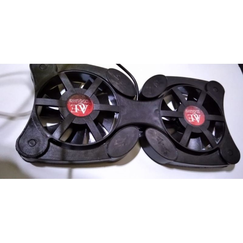 G280 mtech ori 100% Kipas angin kepiting cooling fan pad laptop lipat pendingin usb portable piting dual dobel universal multifungsi m-tech original  BISA SEGALA JENIS LAPTOP DAN NETBOOK  BISA DILIPAT  Cooling Pad Hitam merupakan cooling pad dengan desain