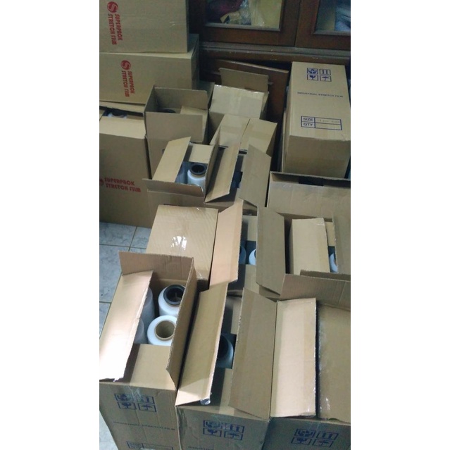 

PLASTIK STRETCH FILM/WRAPPING 17X50X300M