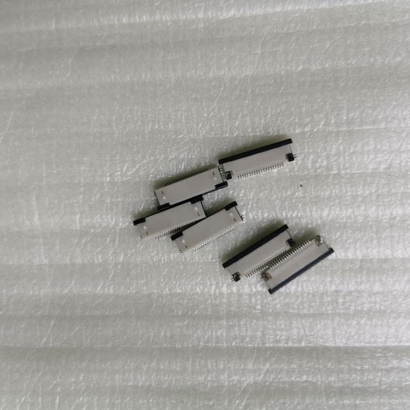 Konektor LCD Korg PA500