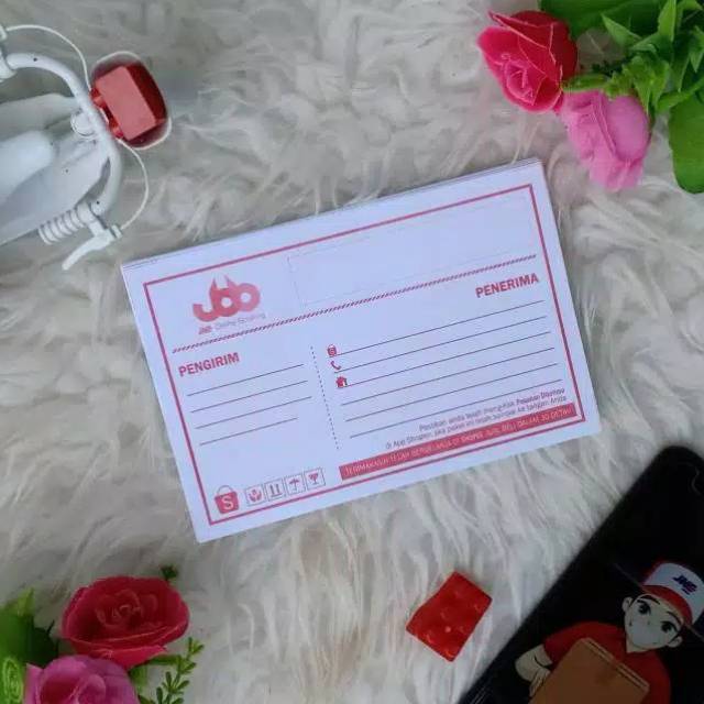 

Kertas pengiriman paket